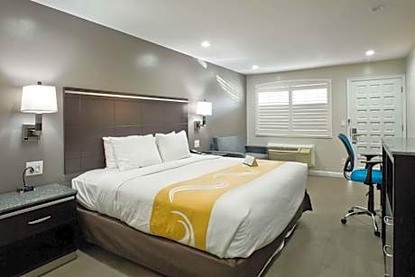 King Room Upgrade - Accessible/Non-Smoking