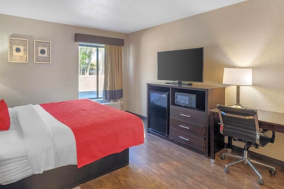 SureStay by Best Western Greenville