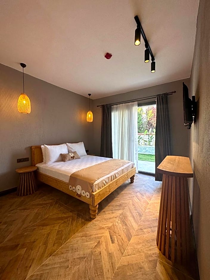 Trina Talles Hotel Alacati - Luxury Desing