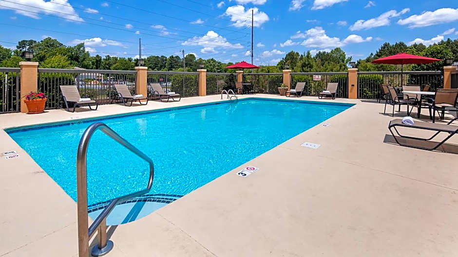 Best Western Plus Suites-Greenville