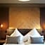 Hotel Dein Franz - Bistro, Kaffeebar & Outdoor-Lounge -
