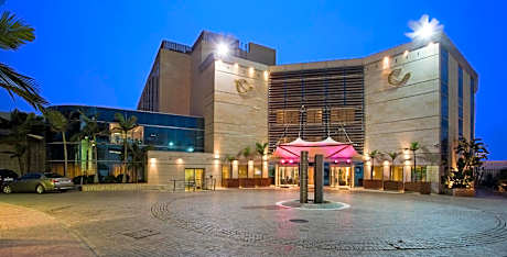 CORAL BEACH HOTEL & RESORT 