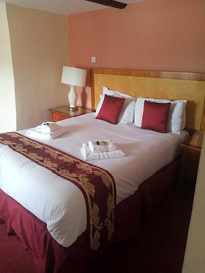 The Rose and Crown Hotel