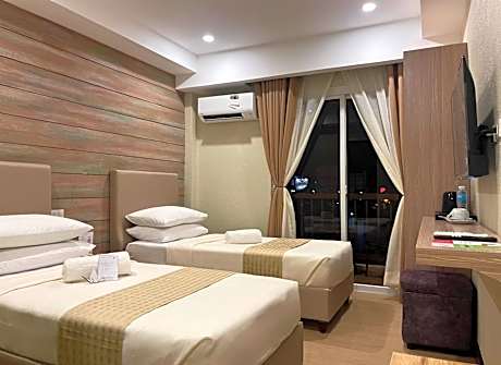 Twin Room with Balcony