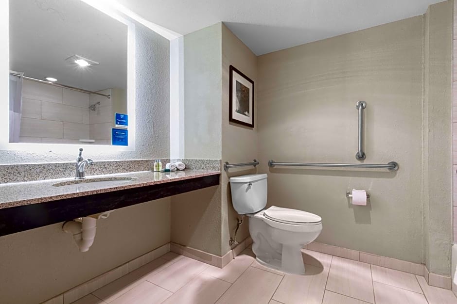 DoubleTree by Hilton Park City - The Yarrow