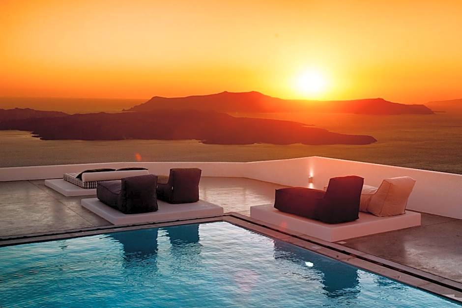 Amity Suites - Adults Only