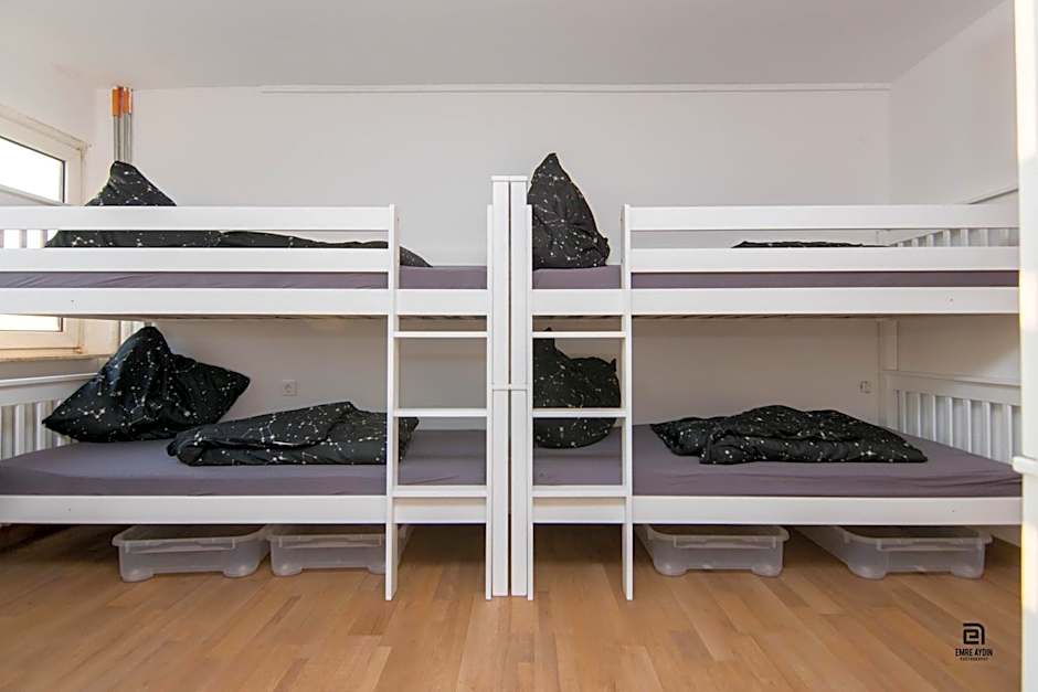 Skyhostel Friedrichshafen