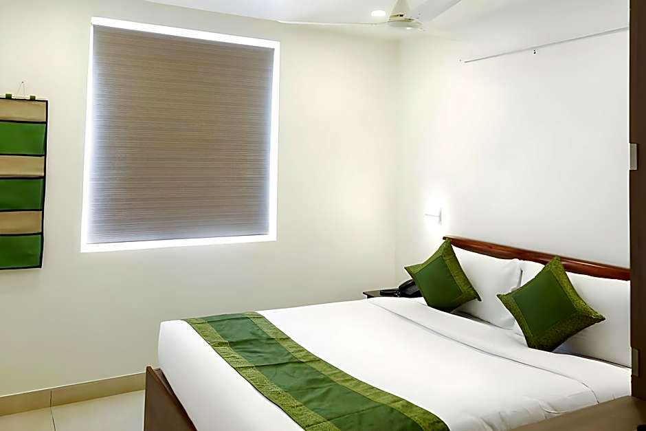 Itsy Hotels N Square