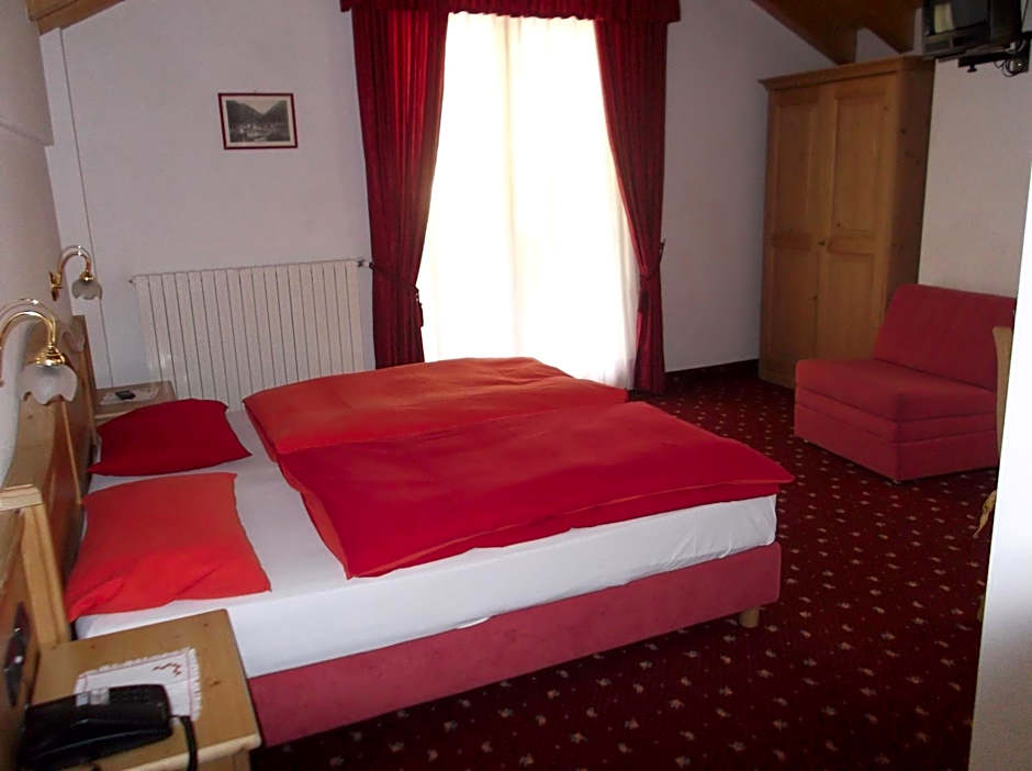 Hotel Tyrolia