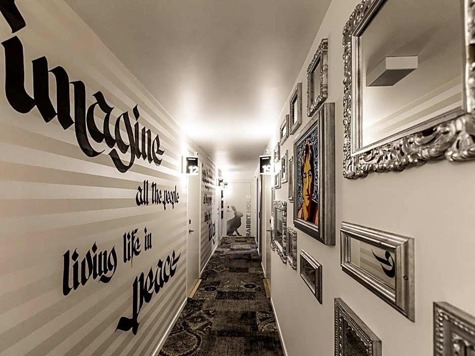 ibis Styles Lausanne Center MadHouse