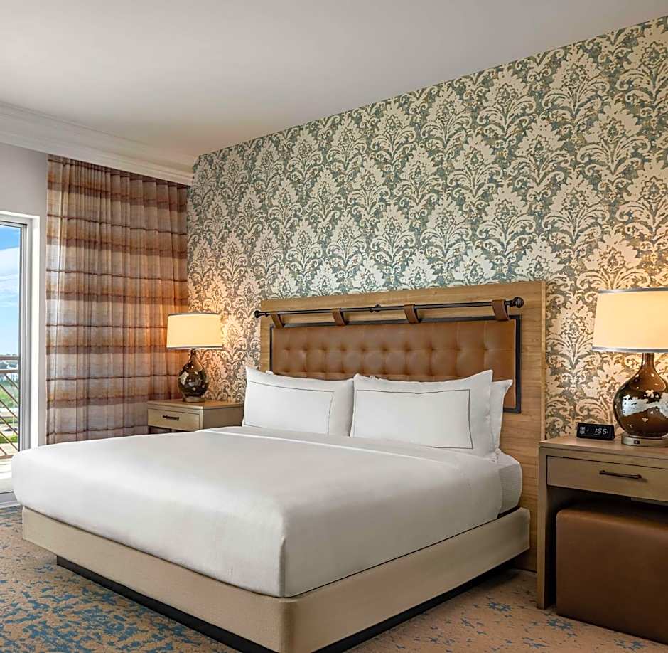 The Cassara Carlsbad, Tapestry Collection by Hilton