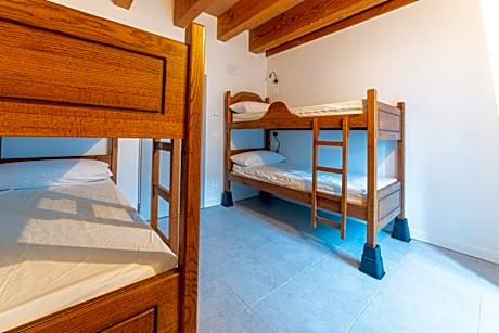 4-Bed Mixed Dormitory Room