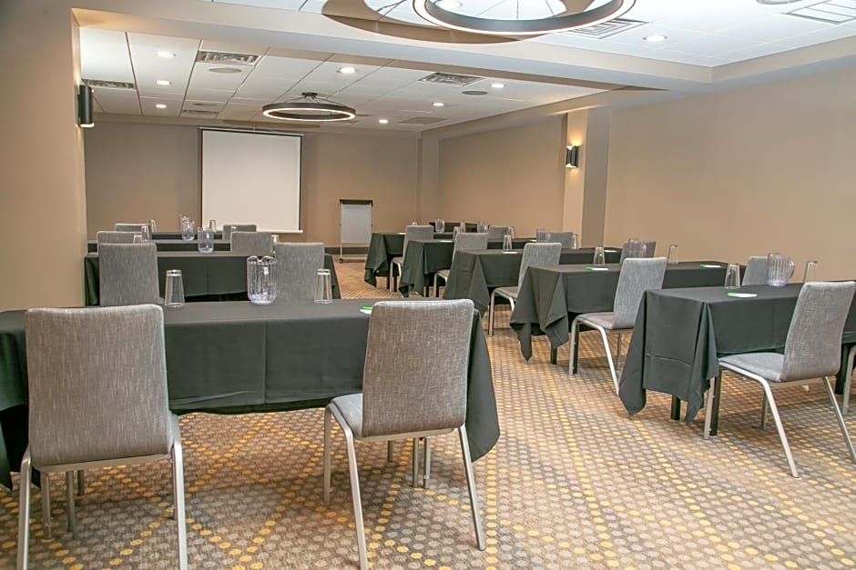 Holiday Inn Metairie New Orleans By IHG