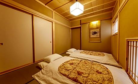 Japanese-Style Family Room