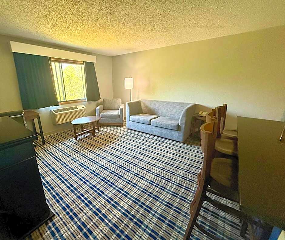 AmericInn by Wyndham Tofte Near Lake Superior