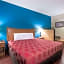 Econo Lodge Inn & Suites