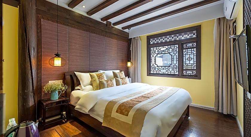 Lijiang Guiyuantianju Inn Branch1