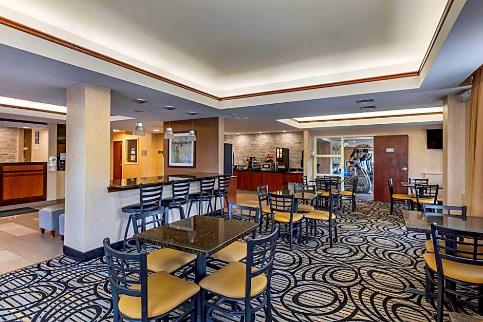 Best Western Plus Louisville Inn And Suites