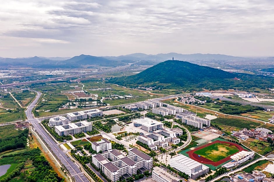 Chaohu Yuanzhou Haoting Hotel