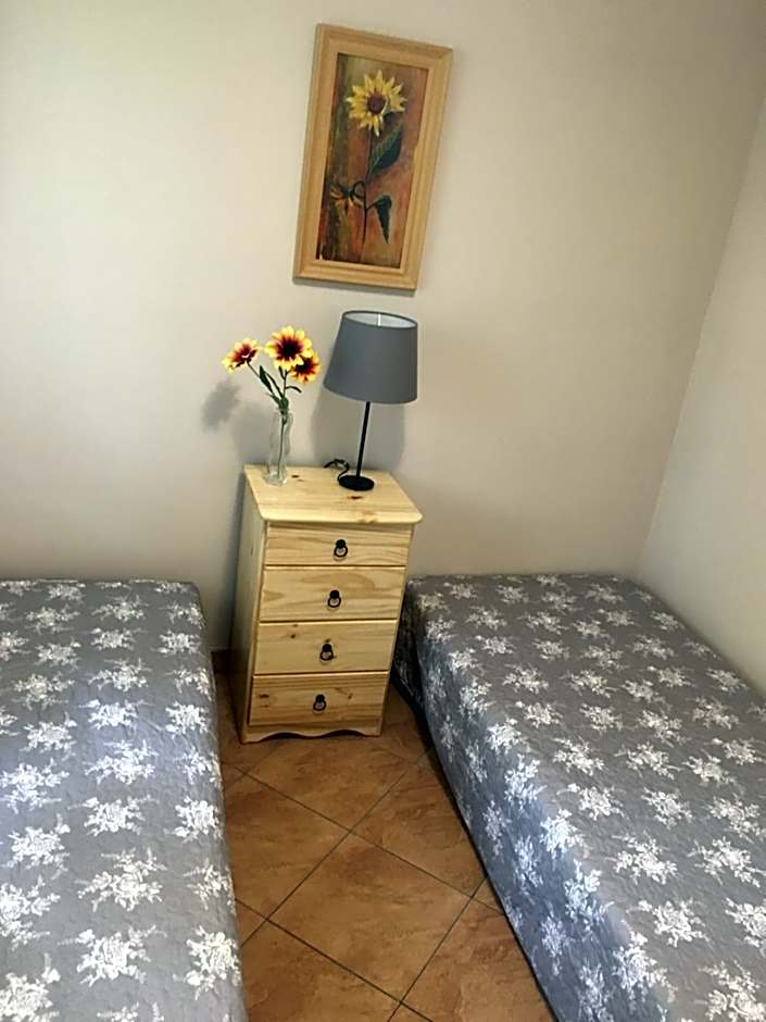 DOMKI Sosnowy Holiday Park