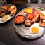 The Farmers Boy Inn Guest House