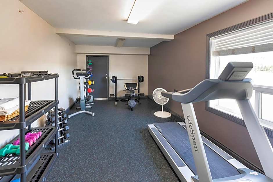 Quality Inn & Suites Whitecourt