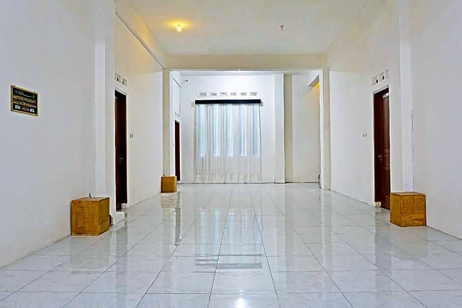 OYO LIfe 91571 Hotel Ss Bukit Cemara Syariah
