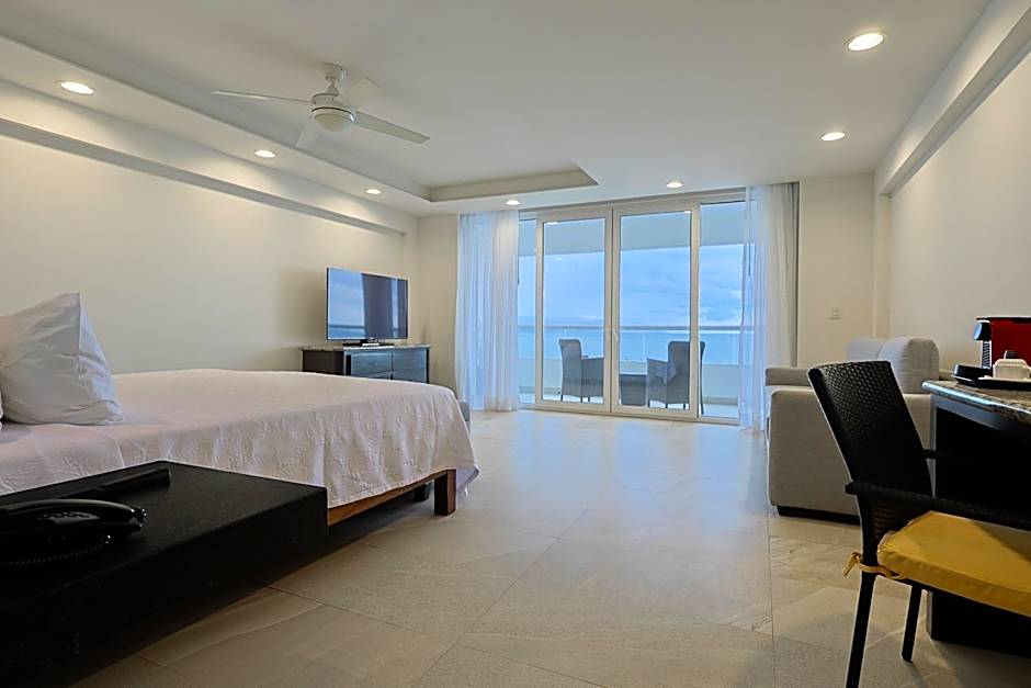 Hotel Delfin PV Beach Resort photo 33
