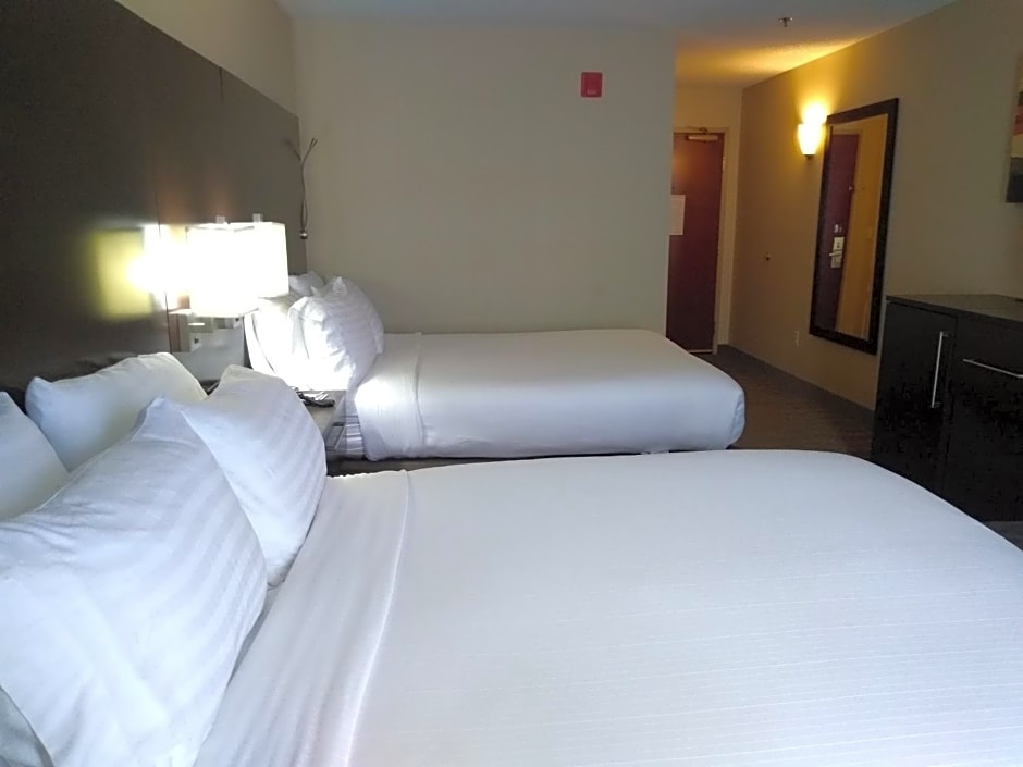 Holiday Inn Express Hotel & Suites Waterford by IHG