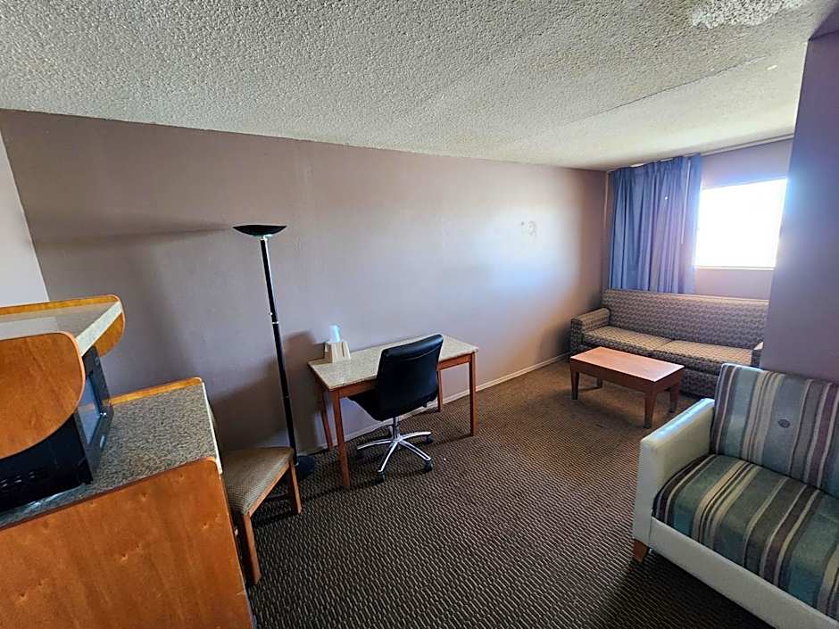 Satellite Inn
