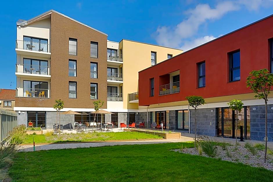 DOMITYS - Le Fil de Soie