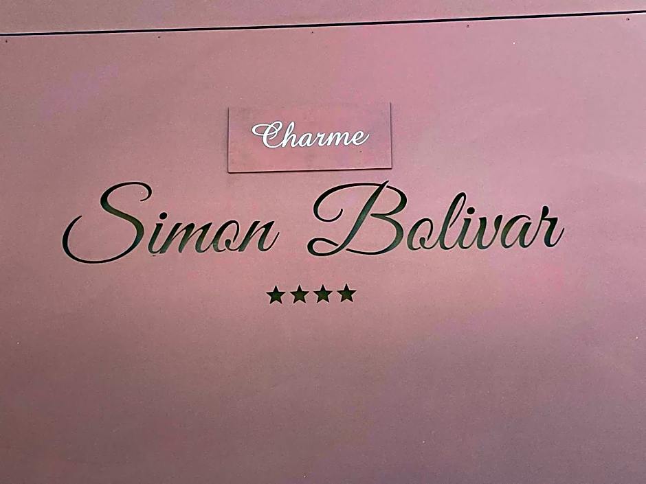 Charme SIMON BOLIVAR