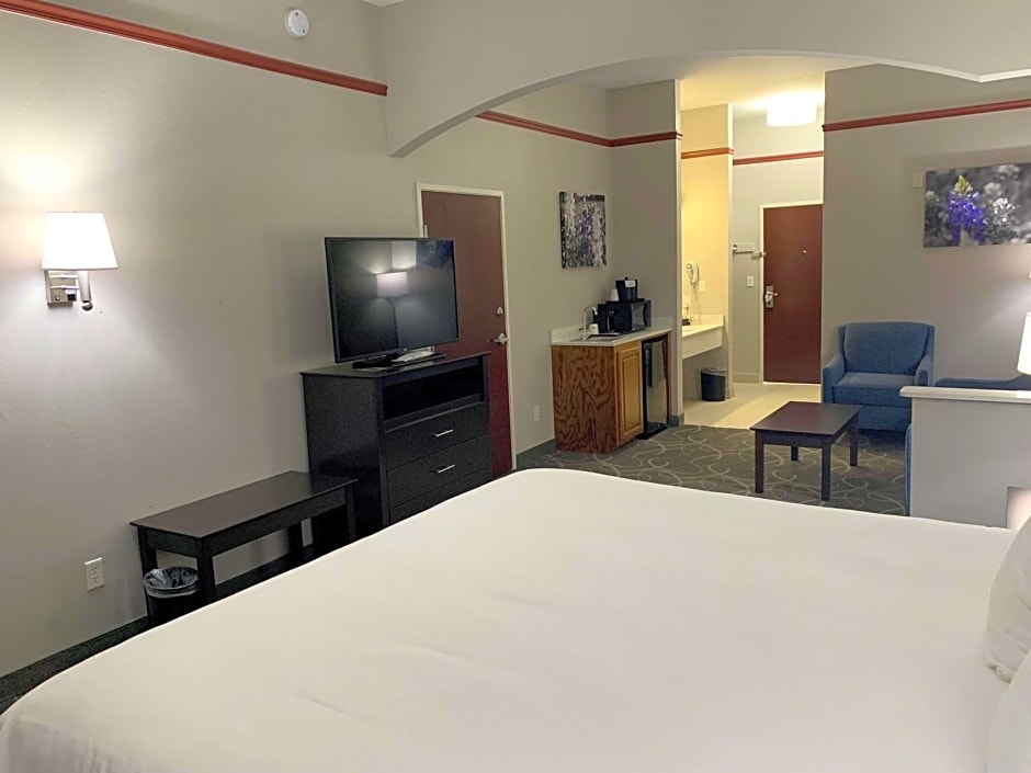 Best Western Limestone Inn & Suites