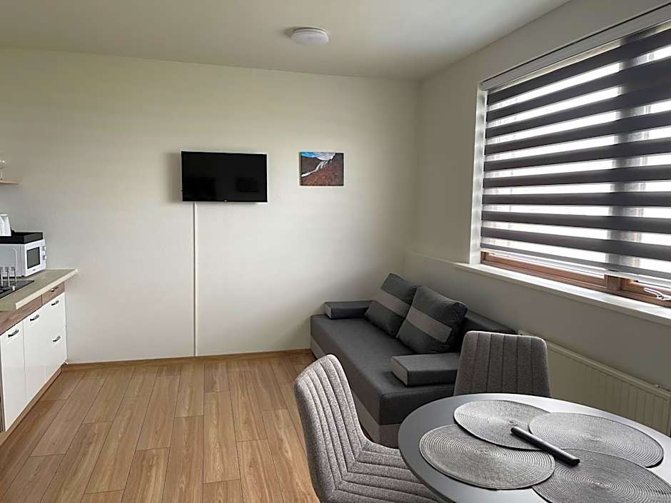 Helgrindur Guesthouse