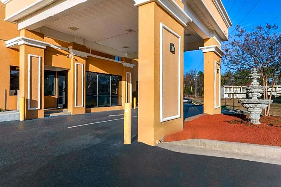 Rodeway Inn Lumberton Central