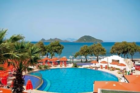 Mandalinci Beach Hotel - Alojamientos en TURGUTREIS