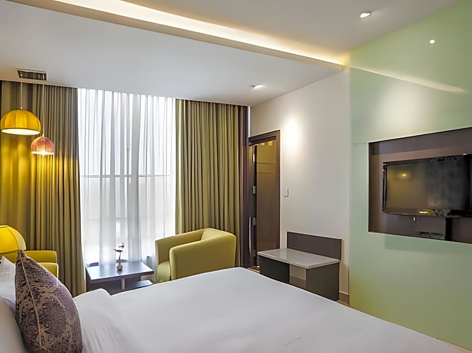Rivatas Hotel By Ideal