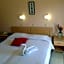 Zefyros Hotel