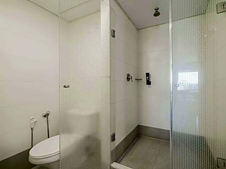 Standard Room with Twin Beds