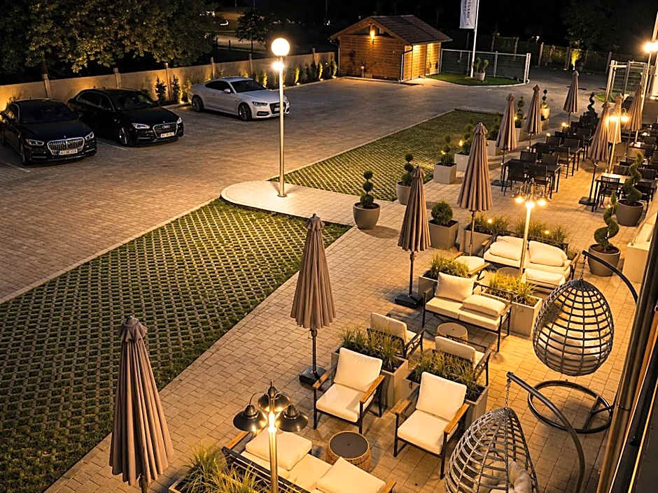 Holdvirág Hotel