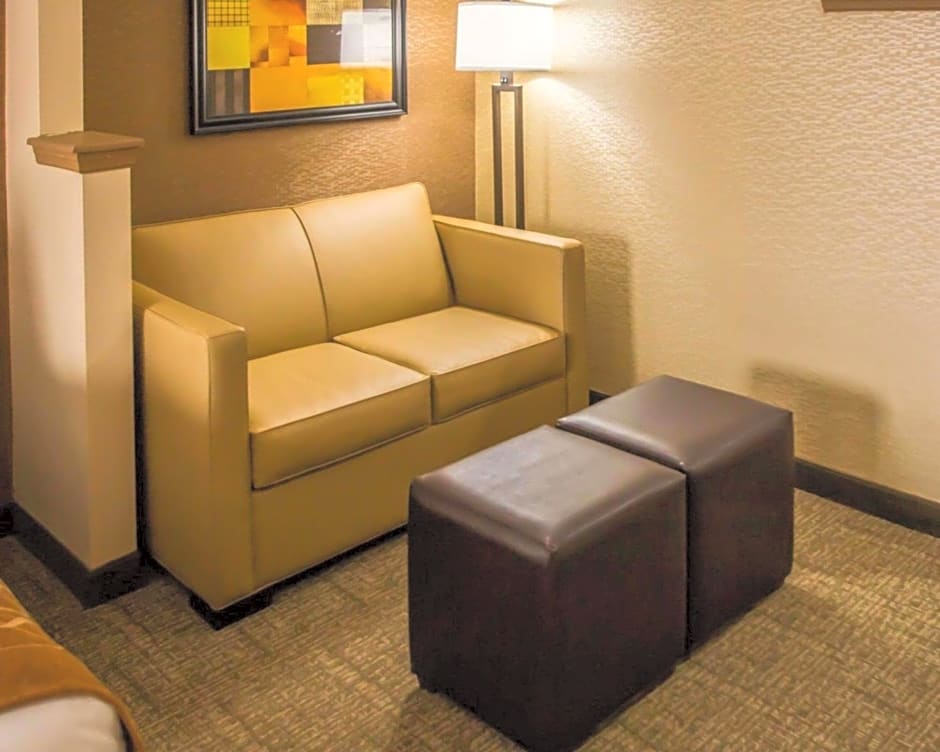 Quality Suites NYC Gateway