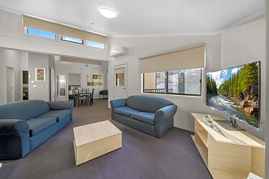 Sovereign Views Apartments