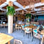 Eclipse Hostel and Bar