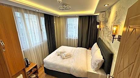 Deluxe Double Room with Sea View