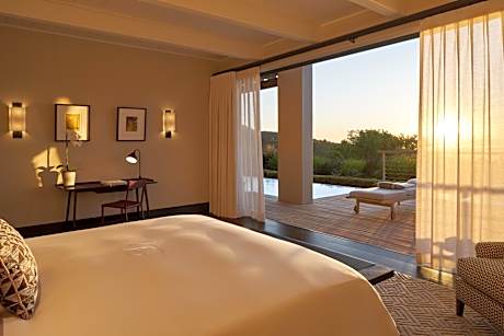 Presidential Villa with Private Pool