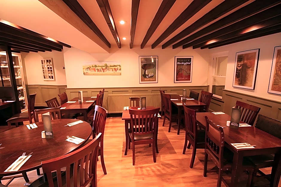 Pilgrims Hotel