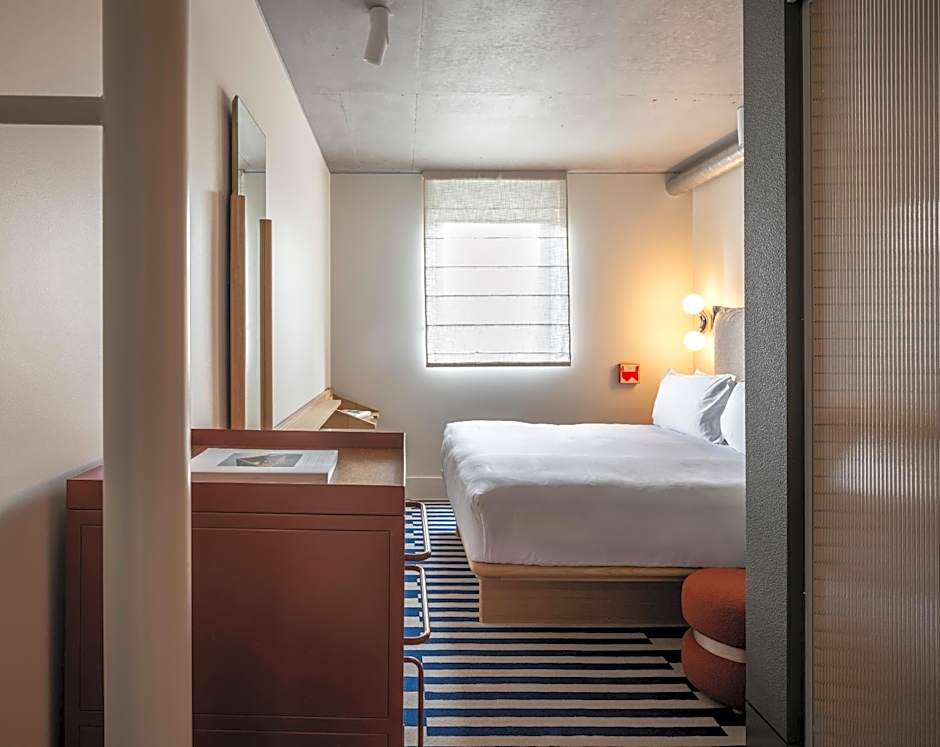 The StandardX, Melbourne