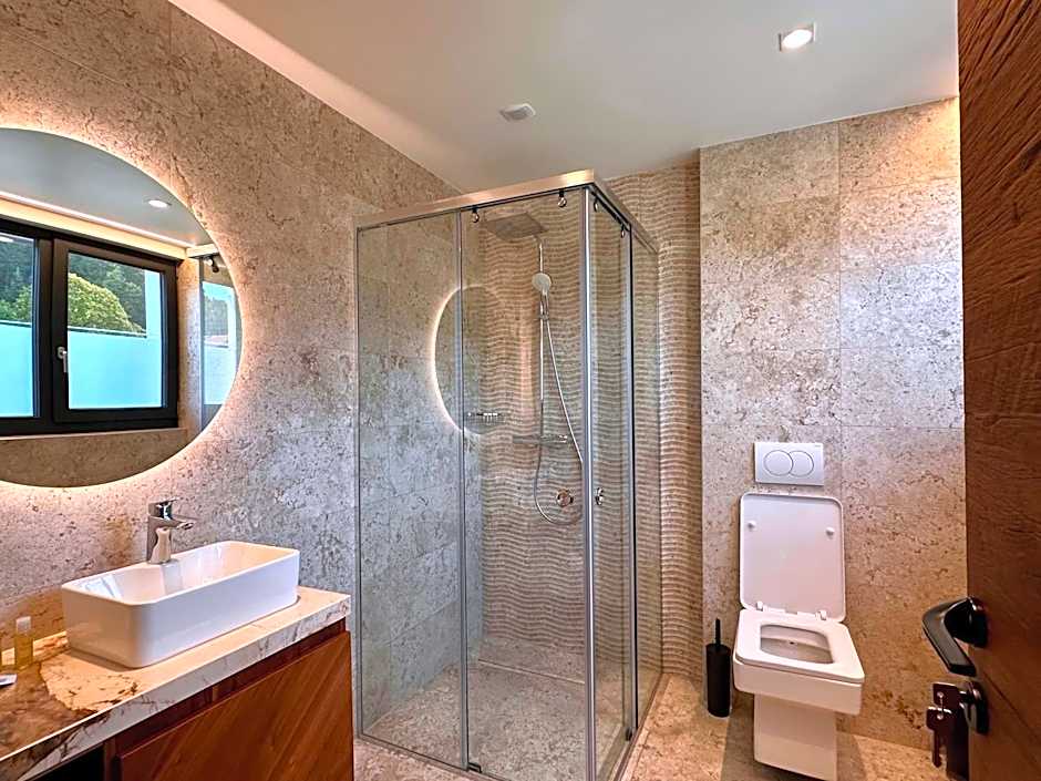 Hôtel Restaurant & Spa Les Planets