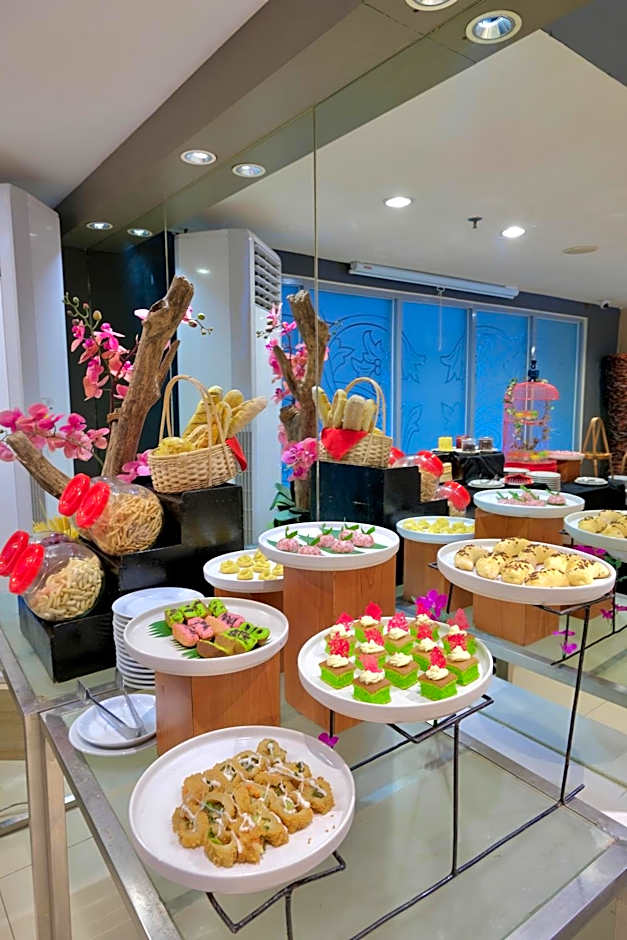 @HOM Semarang Simpang Lima