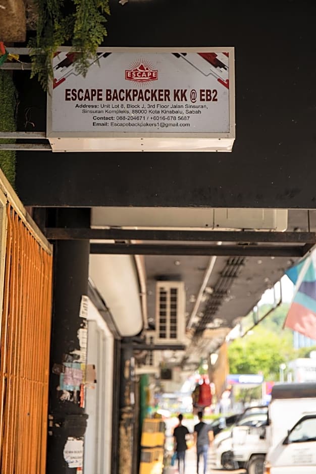 Escape Backpackers KK